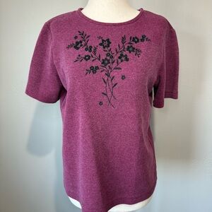 G.W. Division of Graff Floral Embroidered Knit Tee | Size Medium
